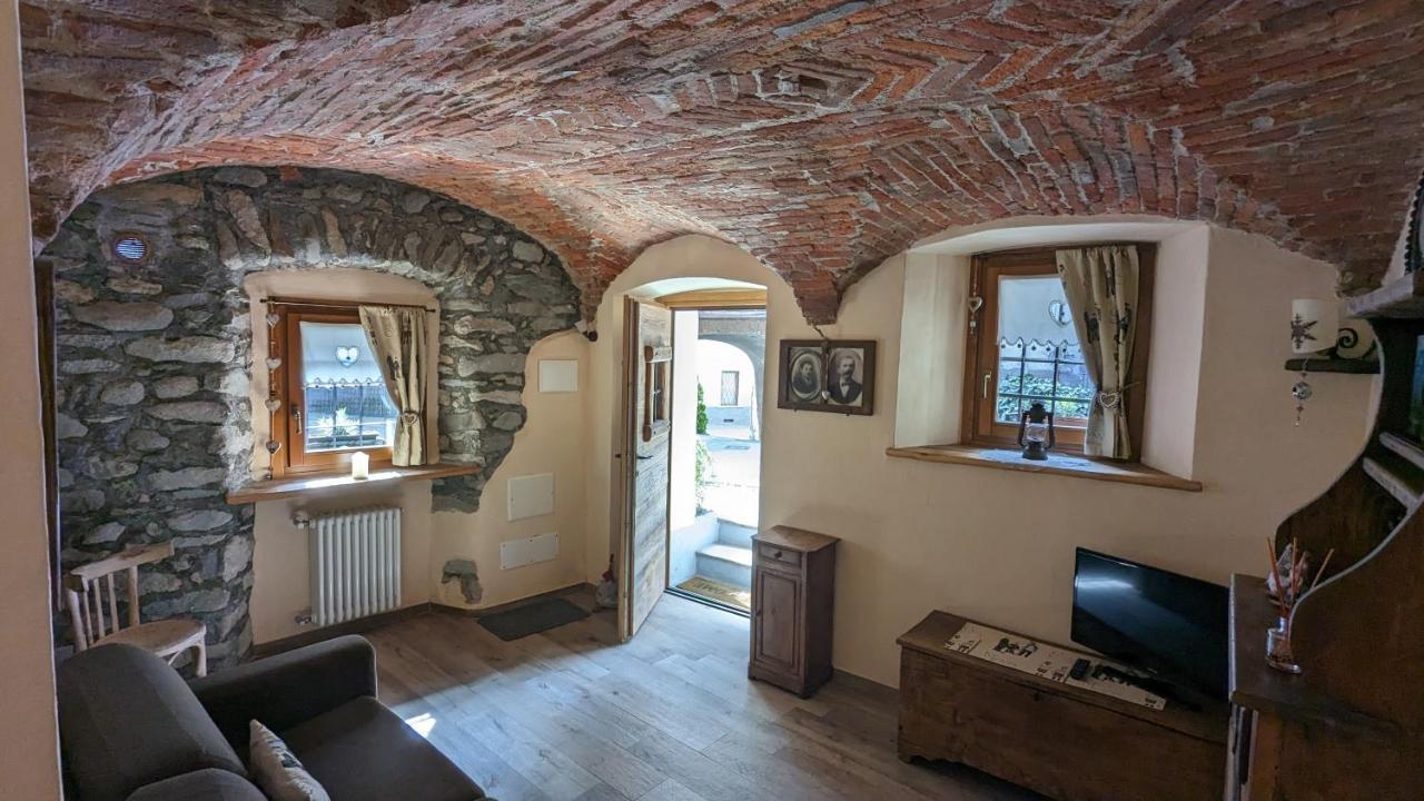 Maison Du Pont Romain 아오스타 외부 사진